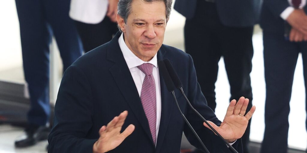 fernando-haddad-quer-“asfixiar”-financeiramente-o-crime-organizado