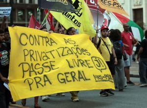 estudantes-protestam-contra-aumento-da-tarifa-de-onibus-em-sao-paulo