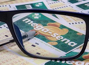 mega-sena-acumula-para-r$-50-milhoes;-sorteio-sera-na-terca-(20)